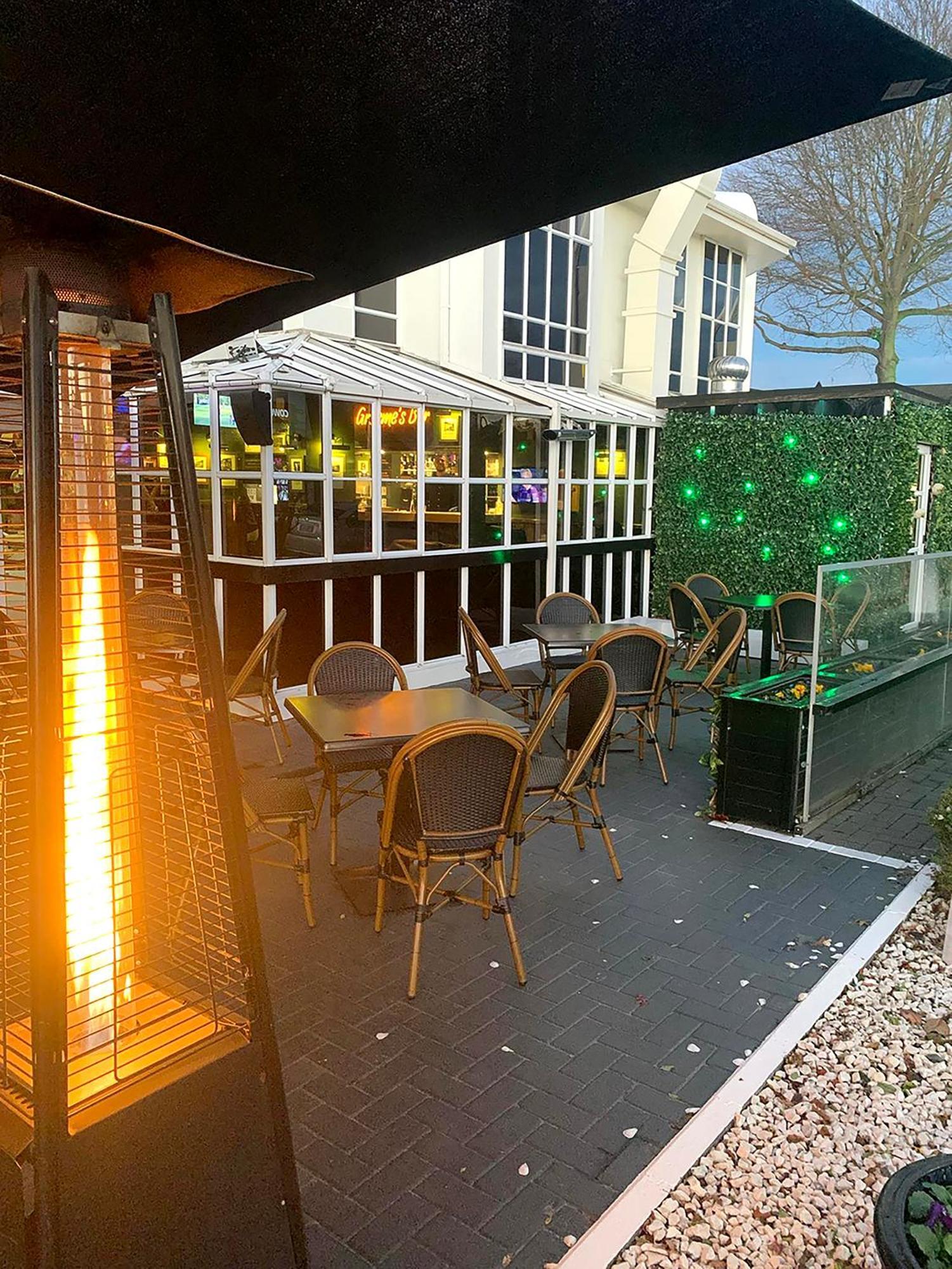 Pavilions Hotel Christchurch Bagian luar foto