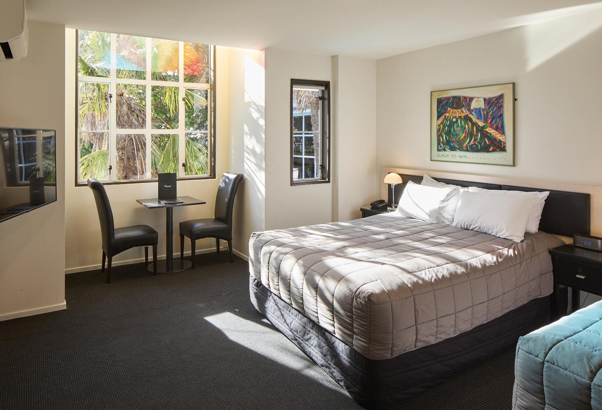 Pavilions Hotel Christchurch Bagian luar foto