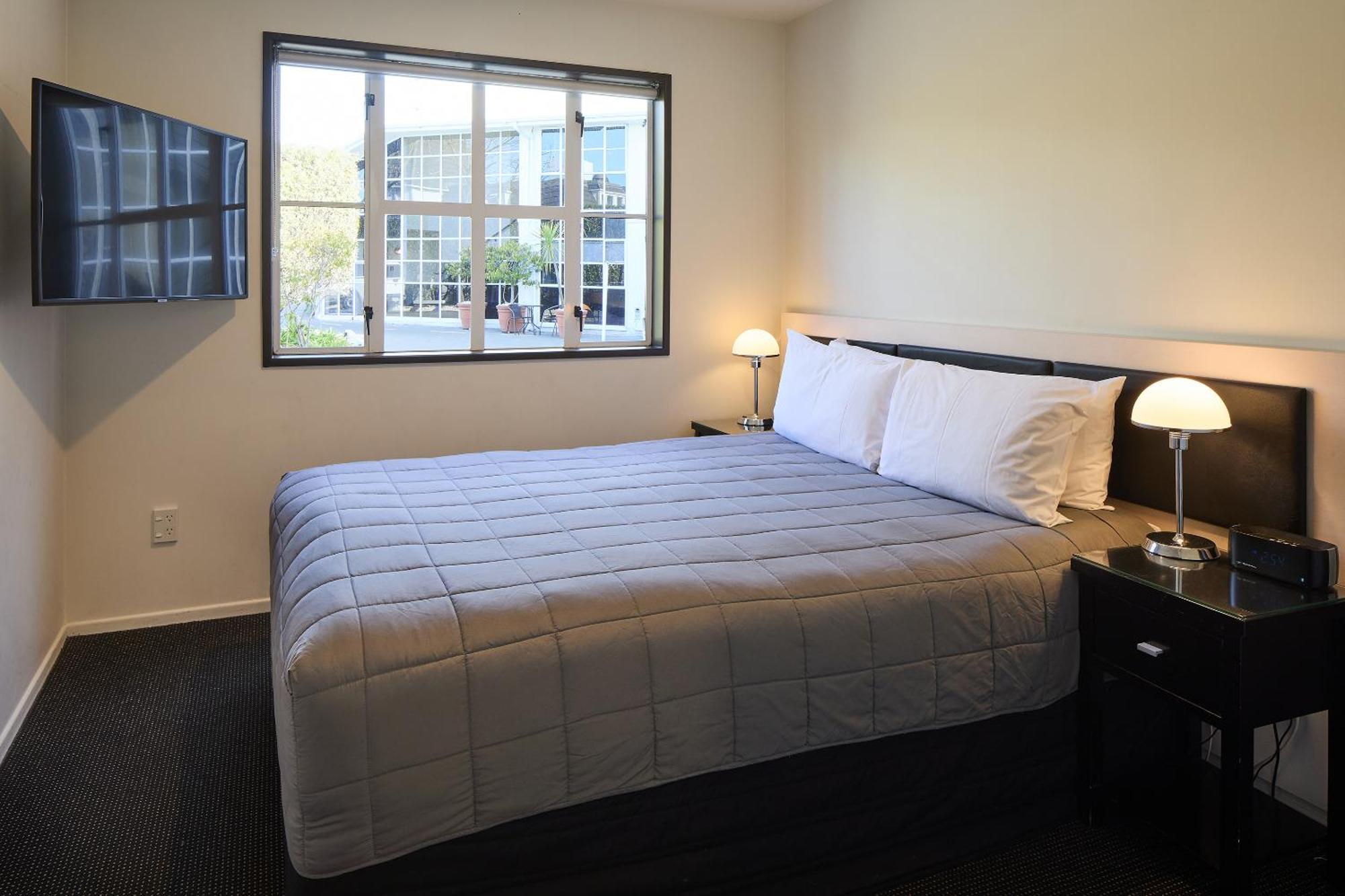 Pavilions Hotel Christchurch Bagian luar foto